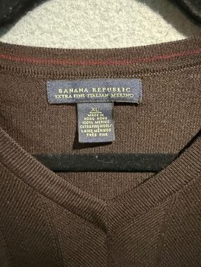 Banana Republic Extra Fine Italian Merino Wool V-Neck Sweater XL Brown